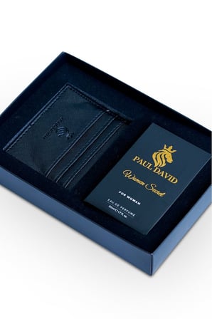 Hediyelik Set Özel Kadın Edp Parfüm Ve Siyah Deri Kartlık- Vanilya, Kahve, Armut Notalari, K-307-12