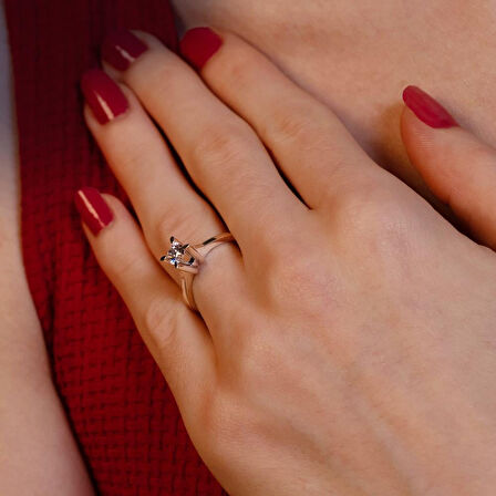 G Renk 0.40 Karat Pırlanta Tektaş Yüzük - HRD Sertifikalı