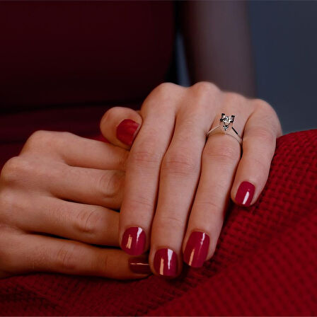 H Renk 0.40 Karat Pırlanta Tektaş Yüzük - HRD Sertifikalı