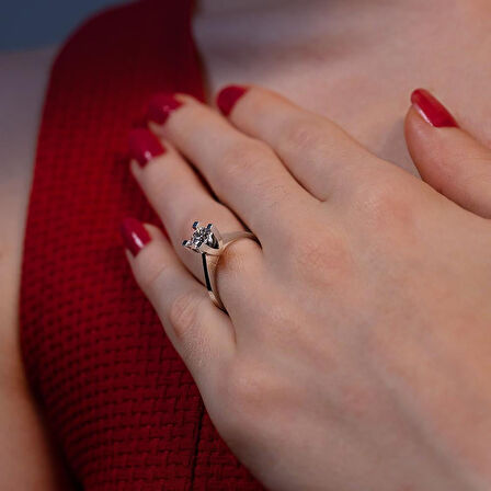 D Renk SI1 0.50 Karat Pırlanta Tektaş Yüzük - GİA Sertifikalı