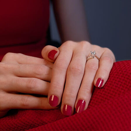 D Renk 0.50 Karat Pırlanta Tektaş Yüzük - HRD Sertifikası