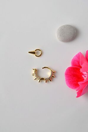 Zirkon Taşlı Zımbalı Model Charmlı Helix Piercing Kıkırdak Lob Gold Renkli