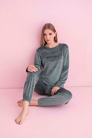 Pijamerry Kadın Kışlık Bisiklet Yaka Kadife Pijama Takımı 3036Y - 1 Adet