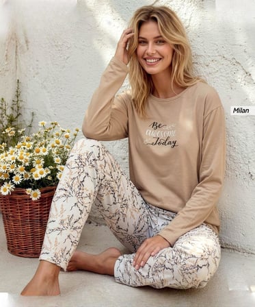 Pijamoni Kadın Milan Bisiklet Yaka Uzun Kol İnce Pijama Takımı 7600/24B - 1 Adet