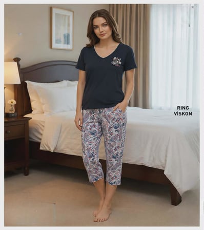 Mihra Kadın Viskon V Yaka Kısa Kol KAPRİ Likralı Pijama Takımı 40111L - 1 Adet