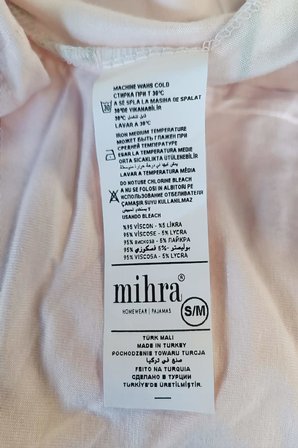 Mihra Kadın Viskon V Yaka Kısa Kol KAPRİ Likralı Pijama Takımı 40111K - 1 Adet