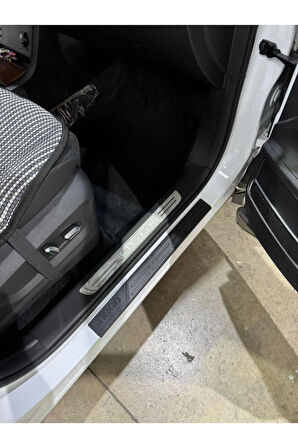 Chery Tiggo 8 Pro Plasik Yapışkanlı Araba Kapı Eşiği 4'lü Siyah