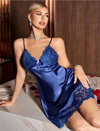Mavi Dantel Detaylı İnce Askılı Saten Kısa Fantezi Gecelik