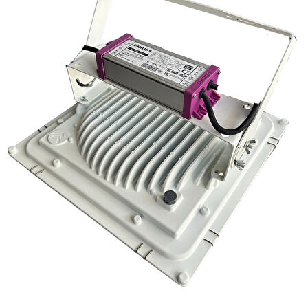100 Watt Yüksek Tavan Armatürü