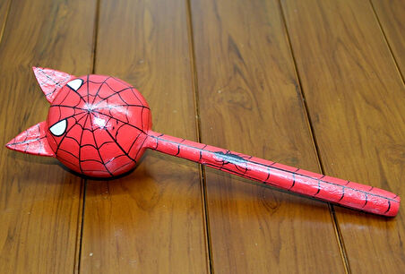 Leyloş Ahşap Kedili Spiderman Marakas Tekli