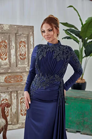 Kuyruklu Saten Abiye Minel