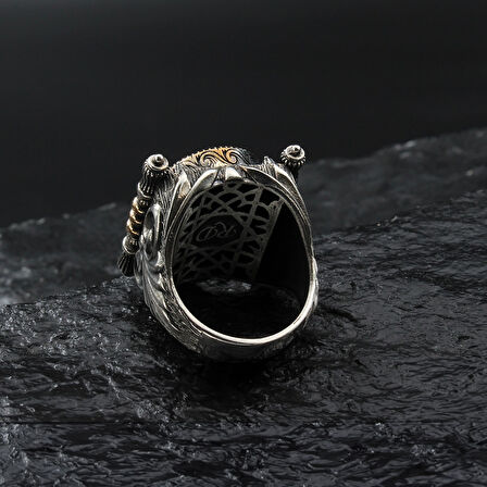 Siyah Taşlı Gravürlü Gümüş Yüzük