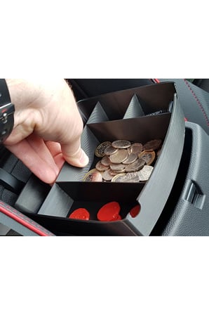 Kia Sportage (2019) Orta konsol içi organizer