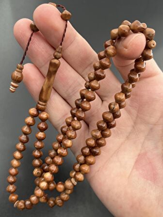 Kuka Tesbih Kahverengi Beyzi Model 7x7mm 99 Tane Sistemli Tane Boşlukları Ayarlanabilir Püskül KU020140.020324
