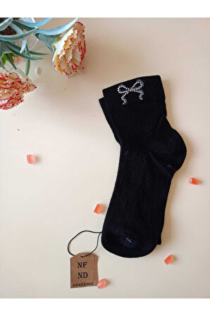 2 ÇİFT KURDELE TAŞLI  PAMUKLU BURUN DİKİŞSİZ LİKRALI KOKULU KISA KONÇ ÇORAP SİYAH KADIN ÇORABI 36-40