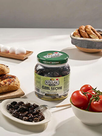 Kavlak Özel Seçme Gemlik Siyah Zeytin 1 KG