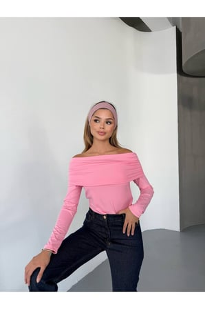 Dalgıç Kumaş Madonna Yaka Pembe Bluz