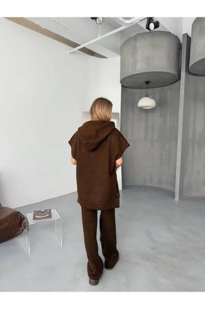 Kapşonlu Kolsuz Triko Takım