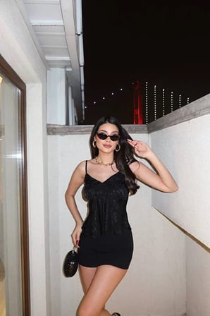 Leopar Desenli Saten Askılı Bluz