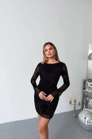 Tül Kabartmalı Astarlı Mini Elbise
