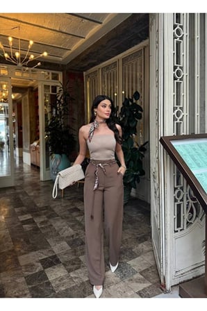 Linda Twil Kumaş Aksesuarlı Pantolon