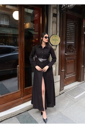 Poplin Kumaş Akseusarlı Elbise — Siyah