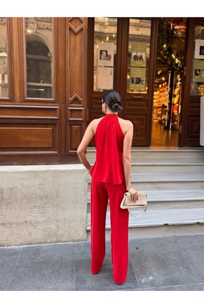 Linda Twil Kumaş Halter Yaka Takım — Kırmızı