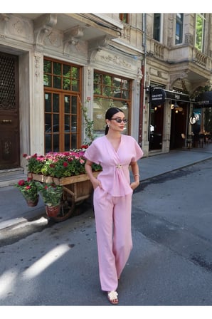 Tensel Kumaş Gold Aksesuarlı Bağlamalı Takım — Pembe