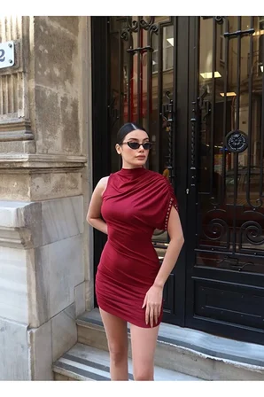Sandy Kumaş Kuşgözlü Mini Elbise