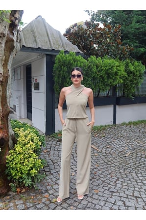 Linda Twill Kumaş Boyundan Geçmeli Takım — Yeşil