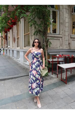 Keten Desenli Omuz Bağlamalı Elbise