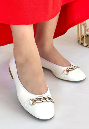 Cleo Beyaz Cilt Babet Ayakkabı