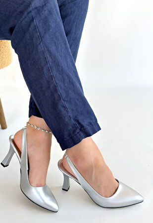 Feey Gümüş Cilt Topuklu Ayakkabı