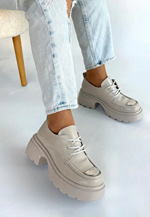 Kiya Bej Rugan Dolgu Topuk Oxford Ayakkabı