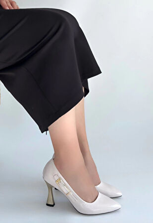 Motya Bej Rugan Topuklu Ayakkabı