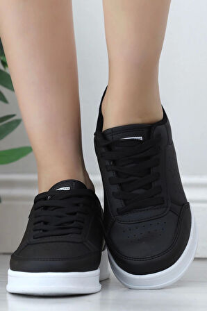 Günlük Ayakkabı Siyahbeyaz - 40050.264.