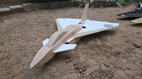 Kuzey RC Eurofighter Typhoon Fotoblok RC Model Uçak Elektroniksiz-Montajlı Gövde Kiti