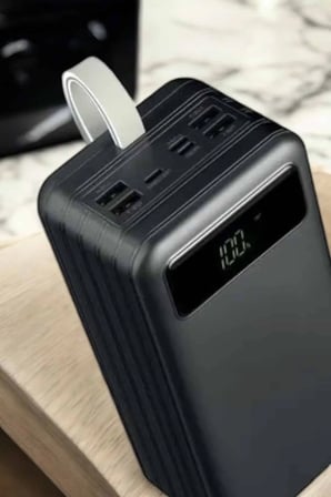 60000 mAh Powerbank 4 Portlu Dijital Göstergeli Uzun Kullanım Süreli