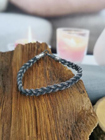 Kazaziye El Örgüsü Balık Sırtı Saf Gümüş Bileklik 