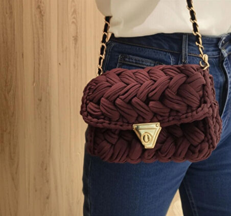 Kahverengi soft kadın çantası, özel hediye, doğum günü hediyesi, yıldönümü hediyeleri, el yapımı çanta, tığ işi çanta, örme çanta, beyaz
