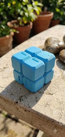 Kales01 Sonsuzluk Küpü Infinity Cube Stres Giderici Odaklanma Oyuncağı Mavi