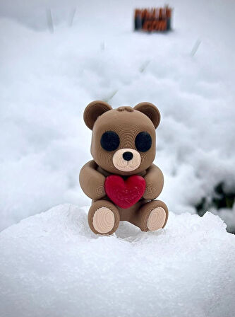 Kalpli Ayı Biblo Oyuncak – Sevgiyle Dolu Kucaklaşma Kalpşeker! 🧸❤️❄️ 3d Organik Model- Orta Boy