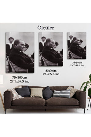 İskembe'de Oturan Mustafa Kemal Atatürk Yüksek Kaliteli Kanvas Canvas Tablo