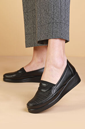 İçi Hakiki Deri Ortopedik Jel Taban Günlük Yumuşak Kadın Ayakkabı