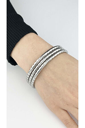 Ajda Model, Paslanmaz Çelik Kelepçe Bileklik 104, Çap 65 Mm, Gümüş Renk