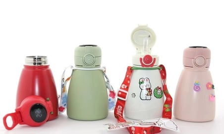 Özel Üretim Digital Göstergeli Çift Katmanlı Termos Suluk 500 Ml Alk2304