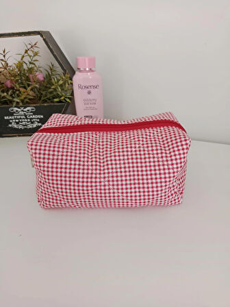 Kırmızı Beyaz Ekose Pamuklu Makyaj Çantası – 20x10 cm