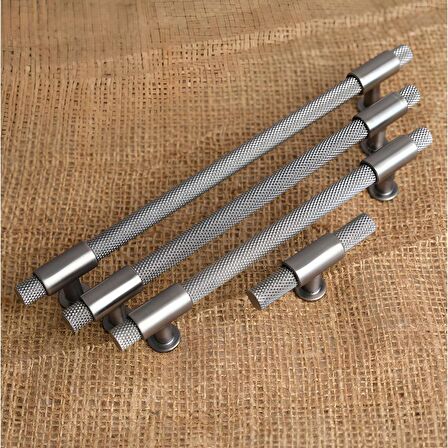 Punch Kulp Mobilya Dolap Mutfak Çekmece Kulpu Mat Skoç Füme 224 mm 1 Adet