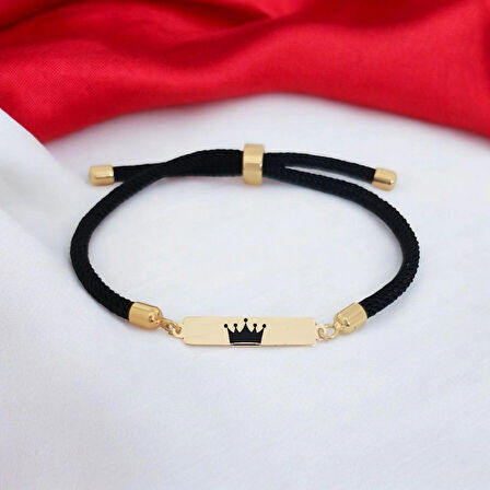 İhtişamın Sembolü Olan Siyah Örgülü Dikdörtgen Motifli 14 Ayar Altın Plakalı Kraliyet Tacı Bilekliği