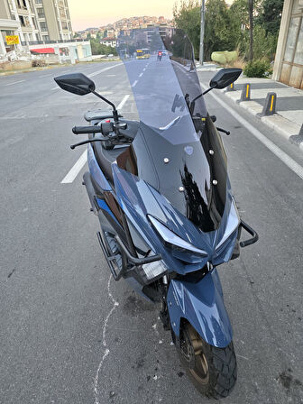 MOTOCAM Küba Newcity 125 Siperlik Ön Cam 2023-2025 Model 78cm Füme Renkli 4mm UZUN VE GENİŞ